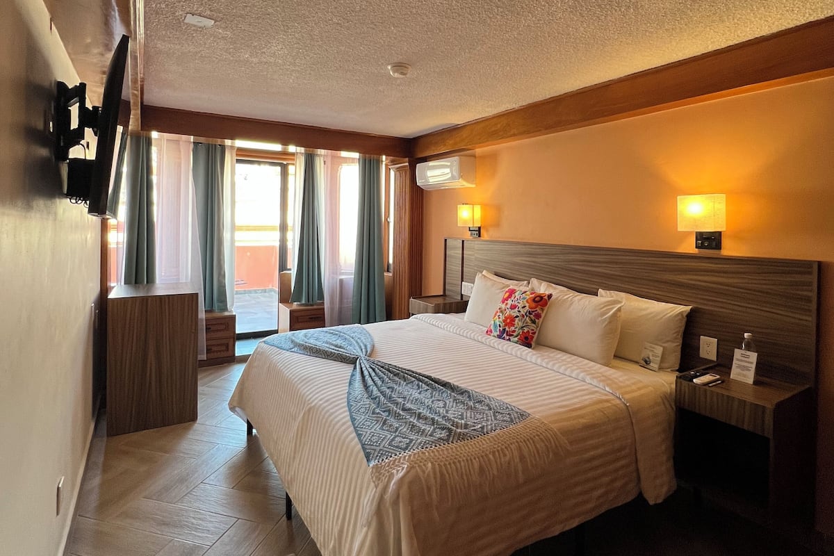 In-room safe, blackout drapes, iron/ironing board, free WiFi