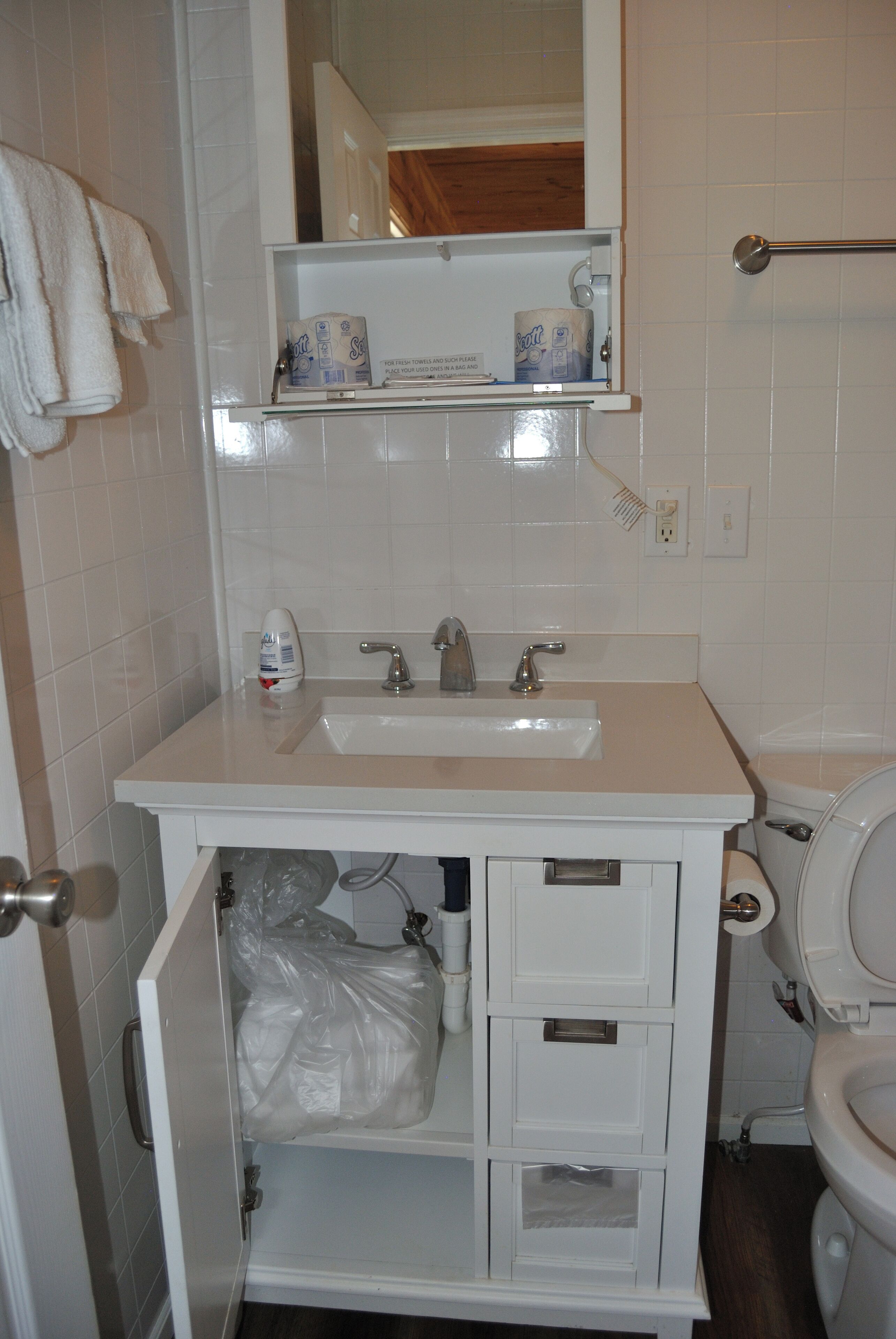 Towels, toilet paper