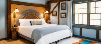Hudson Retreat - 1780s Renovated Barn
