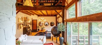 Restored Landmark Barn in Hudson, 1780 Ice House