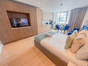 1 bedroom, iron/ironing board, WiFi, bed sheets