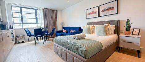 1 bedroom, iron/ironing board, WiFi, bed sheets