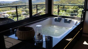 Bathtub besar