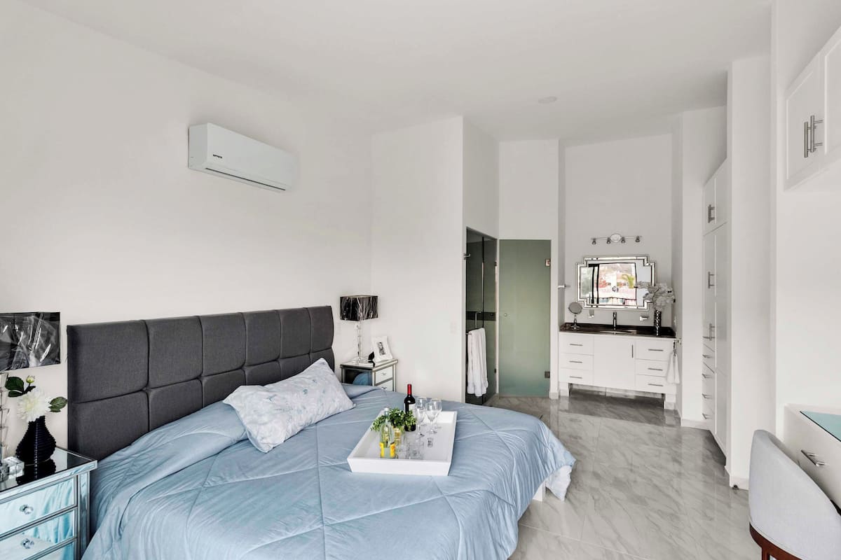 1 camera, biancheria da letto di alta qualità, Wi-Fi gratuito, lenzuola