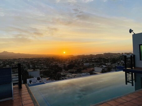 Rooftop pool