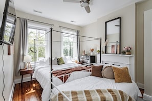 4 bedrooms, WiFi, bed sheets