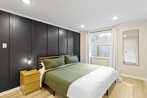 3 chambres, fer et planche à repasser, Wi-Fi gratuit, draps fournis