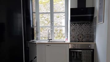 Microwave, oven, stovetop