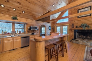 Private kitchen - Dear Meadow (Lake Lure)