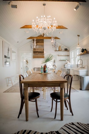 Dining - Water Street Cottage (Swansboro)