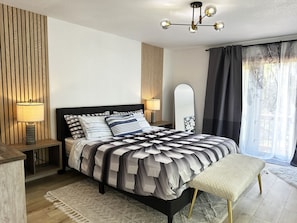 3 bedrooms, desk, iron/ironing board, WiFi