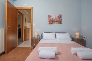 3 slaapkamers, een bureau, een strijkplank/strijkijzer, gratis wifi
