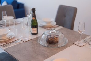 تناول الطعام