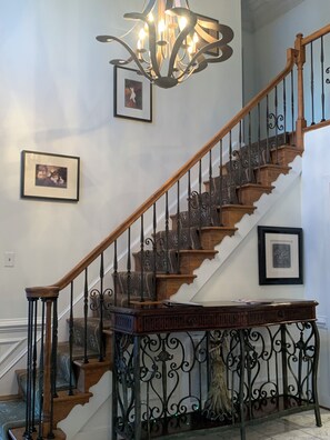 Interior - AllSeaZen's Oasis (Richmond)