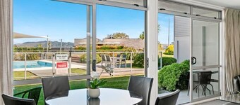 Lake Terrace Apartment