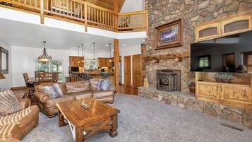 TV, fireplace, stereo