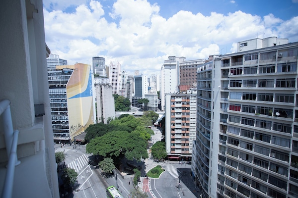 Vue depuis lâhĂ©bergement