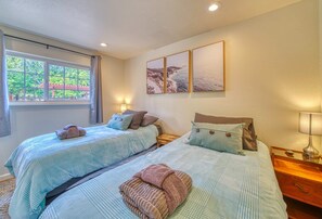 2 bedrooms, WiFi, bed sheets