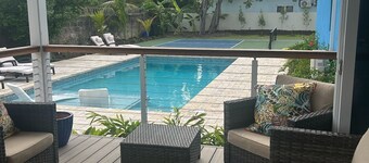 Villa By The Bay
Luxury 3 bedroom all ensuite, private pool, pickleball court