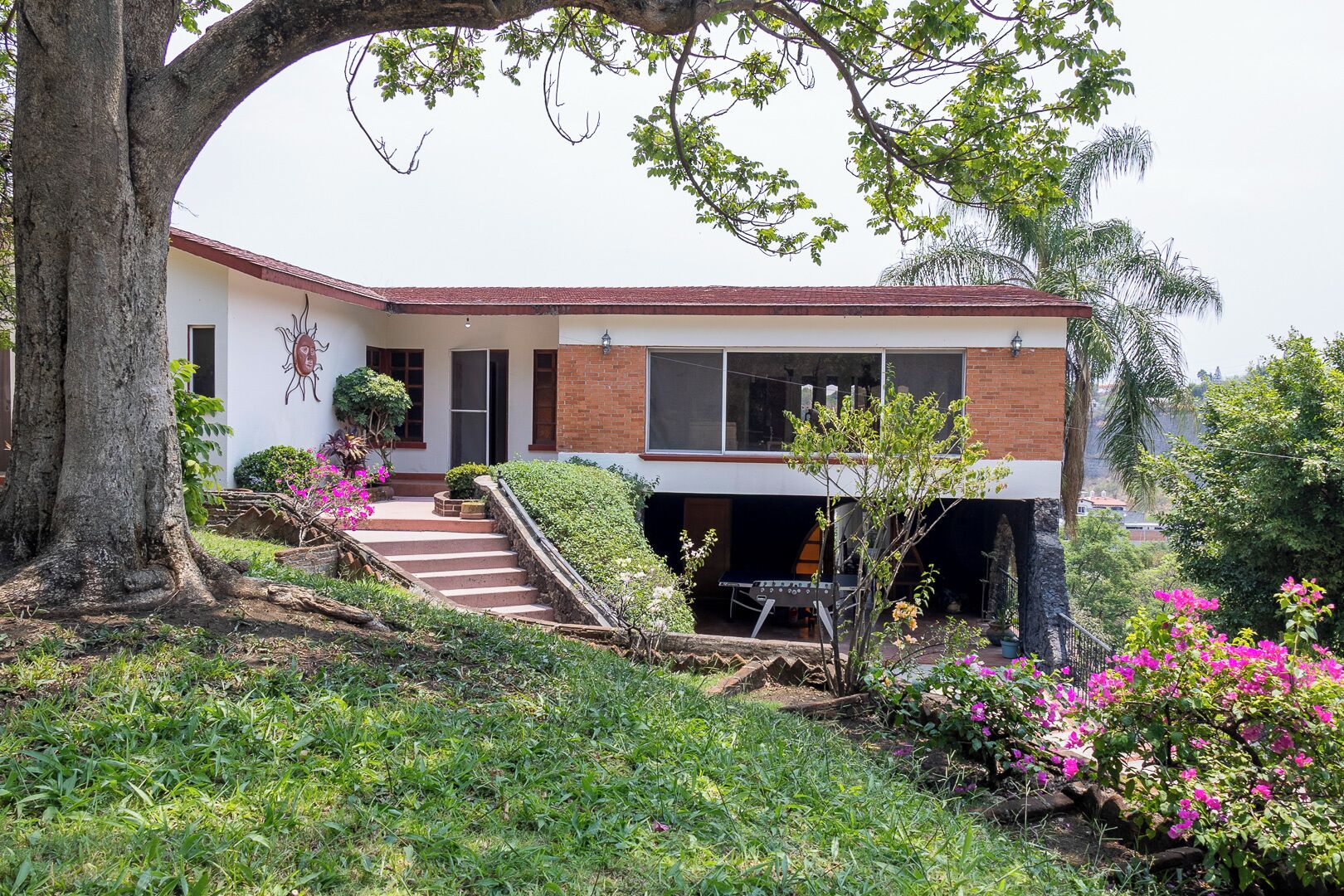 Fachada da propriedade