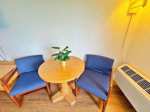 Room, 2 Queen Beds, Lake View | Free WiFi, bed sheets