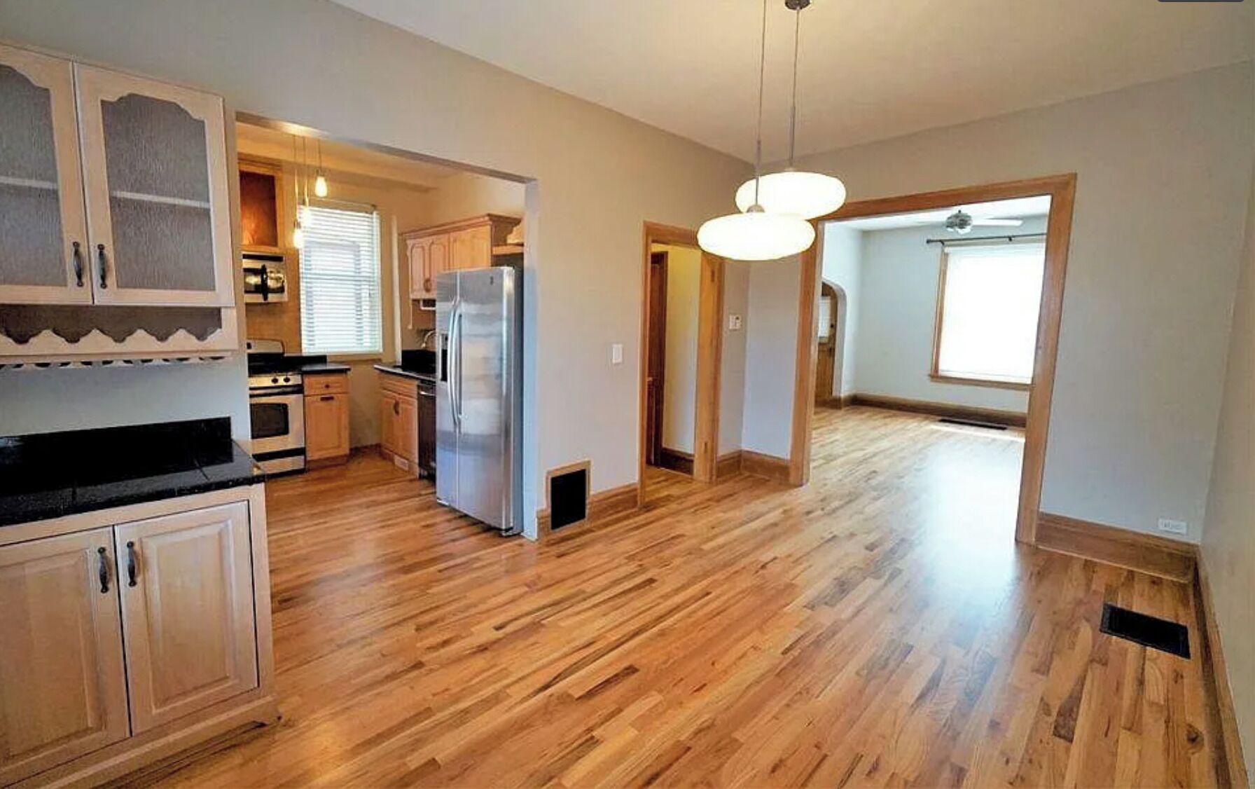 Cozy 4BD Retreat w/ Free Parking
