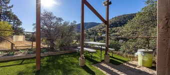 Charming 2 bed studio with BREATH taking views