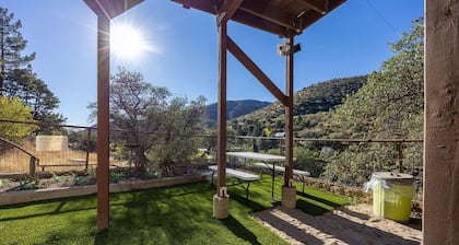 Charming 2 bed studio with BREATH taking views