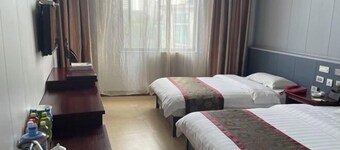 Luoping Star River Express Hotel