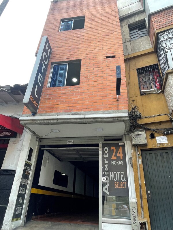 Hotel Select - Medellín