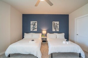 2 bedrooms, iron/ironing board, WiFi, bed sheets - DT Tempe Retreat | Pool,Gym,Parking,W/D,Balcony (Tempe)