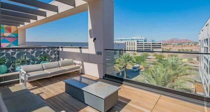 DT Tempe 1BD with Pool Gym Parking WD.