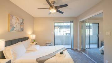 2 quartos, ferros/tábuas de passar roupa, Wi-Fi, roupa de cama