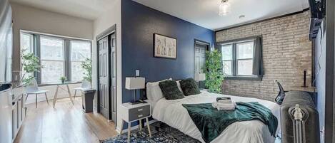 熨斗/熨衣板、WiFi、床单