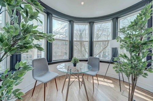 Modern Studio by Brady St & Milwaukee Lakefront