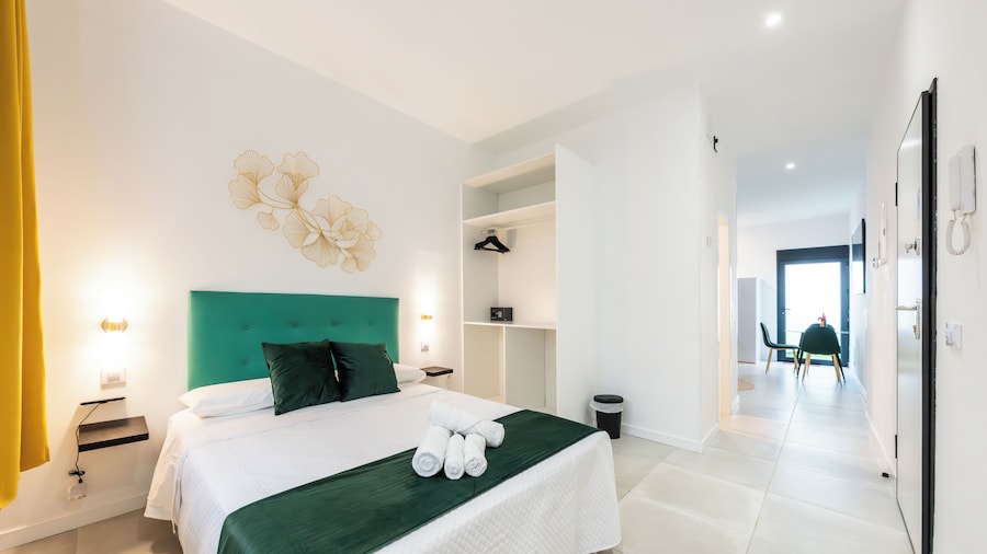 LEMON APARTMENT & HOTELS