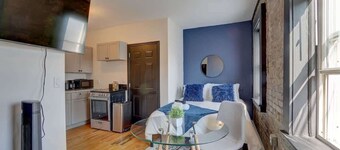 Downtown Milwaukee Studio | Steps to Shore & Shops