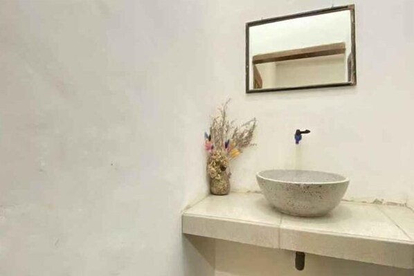 Room - Duyung Rooms and Resto by Zuzu (Kuta)