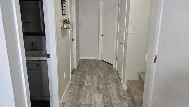 Unclassified image, 1 of 12, button - Charming 2-Bedroom Retreat in Tranquil Bonavista Area (Winnipeg)
