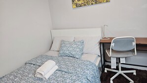 Unclassified image, 5 of 12, button - Charming 2-Bedroom Retreat in Tranquil Bonavista Area (Winnipeg)