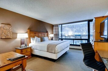 Luxurious living spce with stunning mountain views and modern comforts.