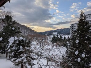 Front of property - The Jasmine Creek (Toyooka)