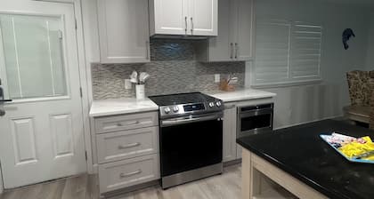 Oceanfront Comfort Unit#1