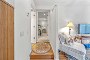 1 chambre, fer et planche Ă repasser, Wi-Fi, draps fournis