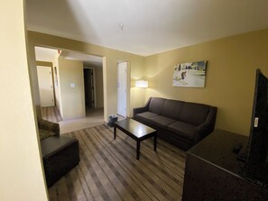 Suite, 2 slaapkamers, niet-roken | Woonruimte