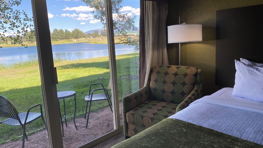 Pagosa Lodge
