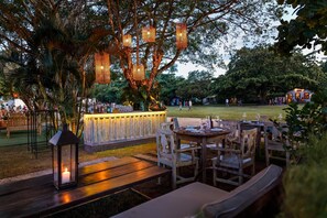 Dining - Casa La Torre (Porto Seguro)