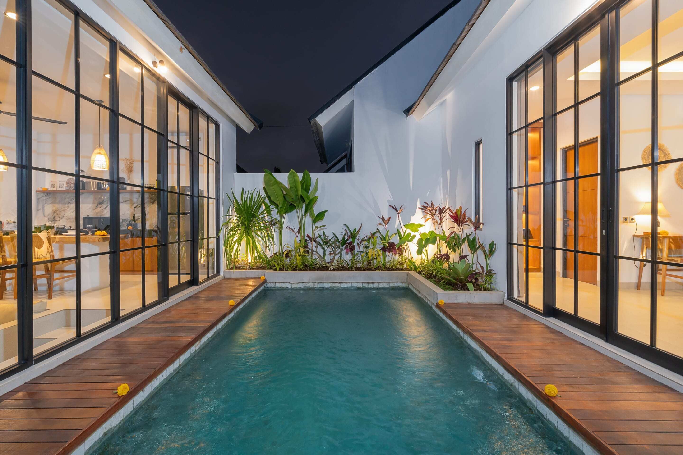 Basic Villa | Pool