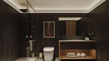 Two Double Bed Quadruple Family Room | Bathroom | Shower, rainfall showerhead, free toiletries, hair dryer