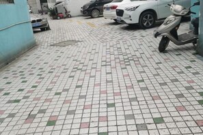 Aparcamiento sin asistencia gratuito